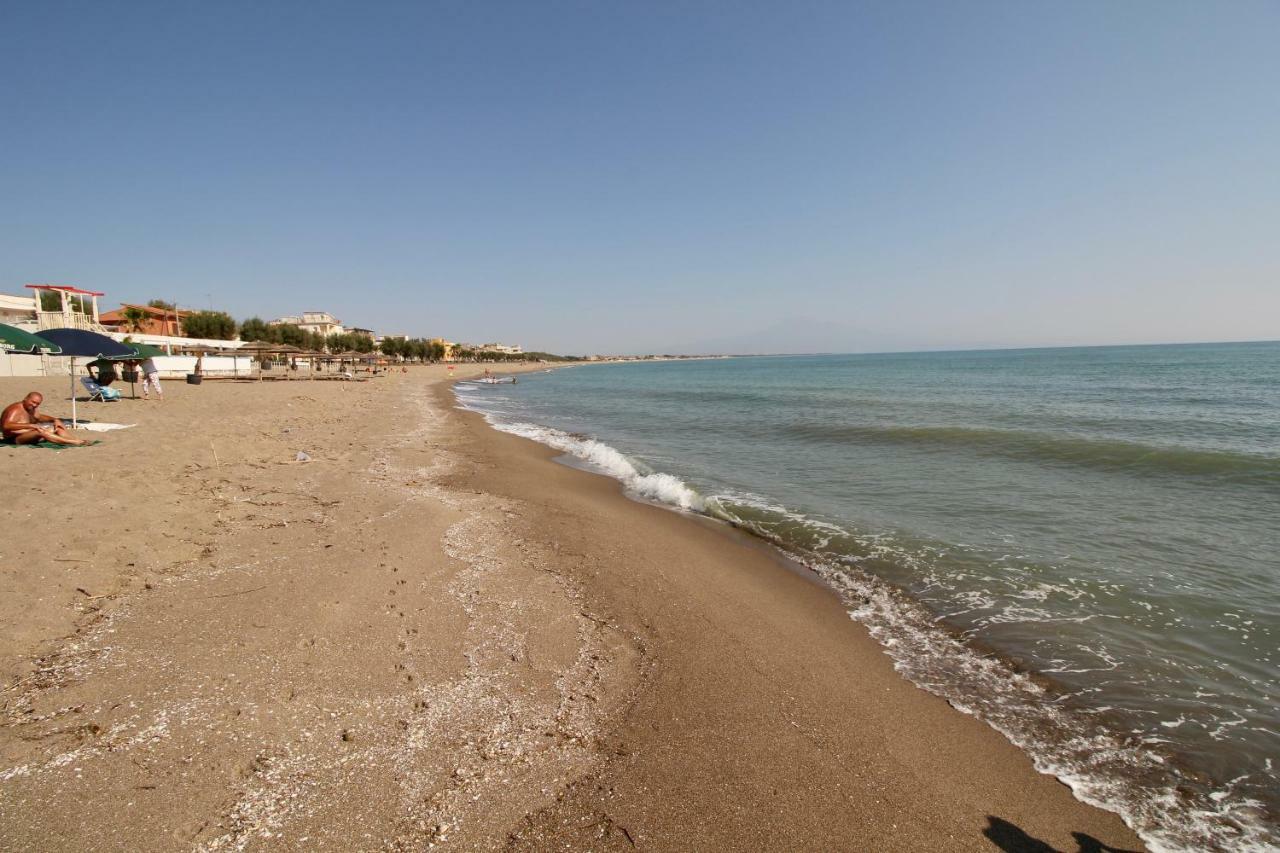 Katana Suites Beach Agnone Bagni Exterior photo